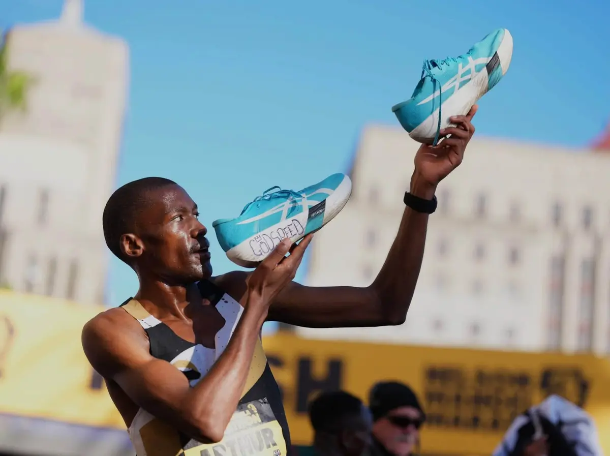 Totalsports Two Oceans Marathon champion